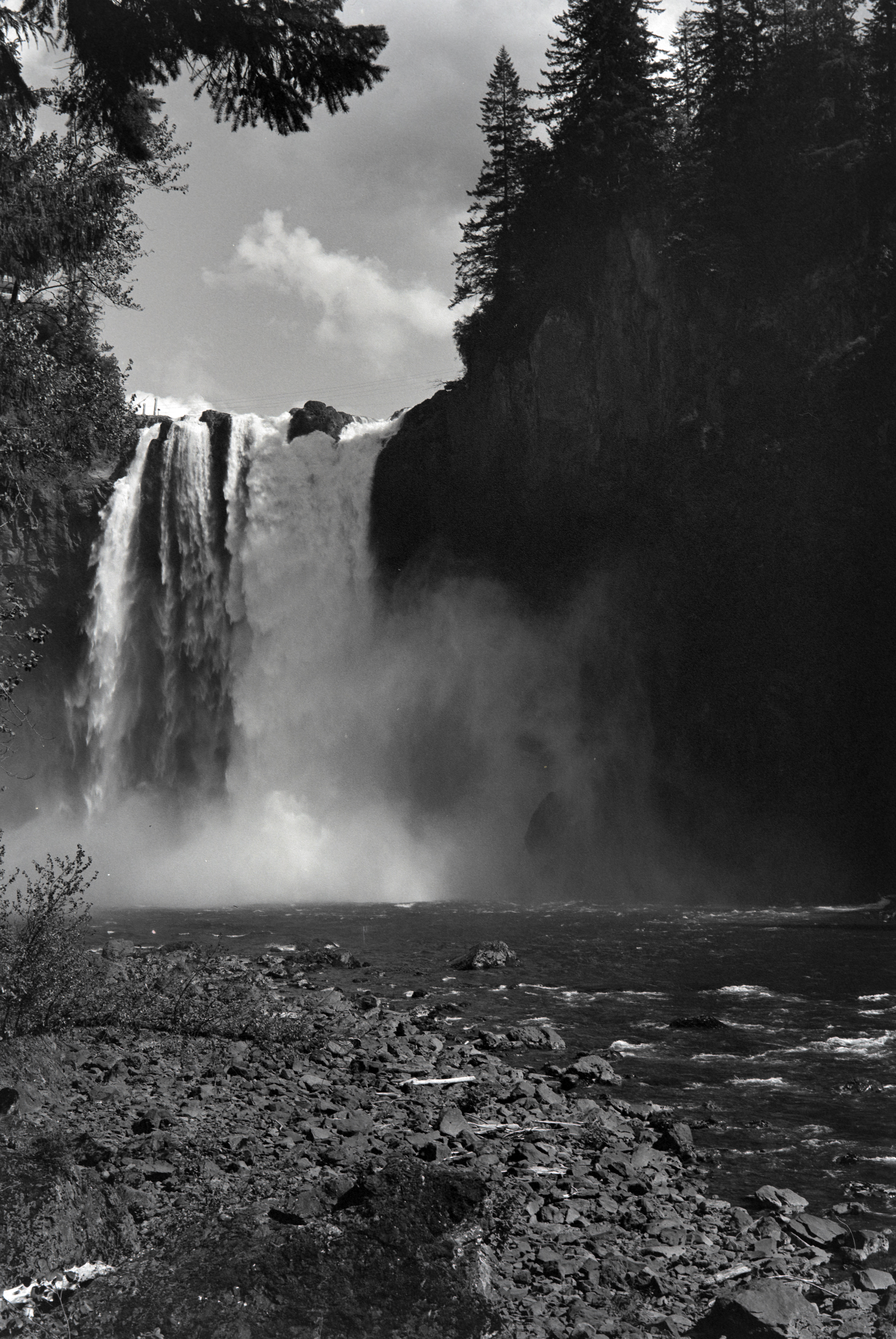 Snoqualmie04117.jpg